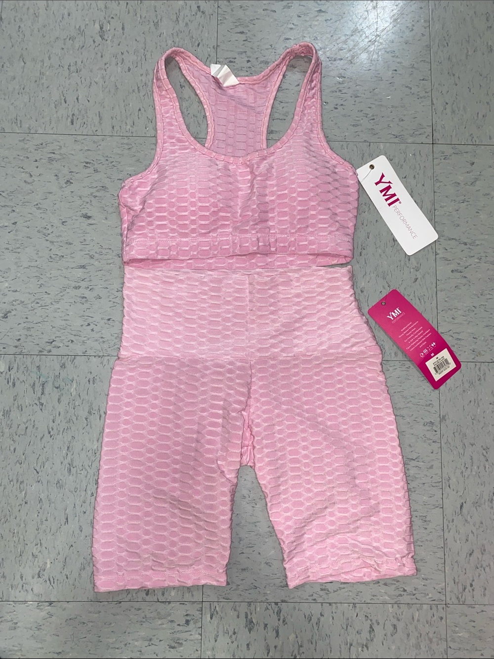 YMI Pink Textured two piece Set women yoga gym fit size medium can fit small too